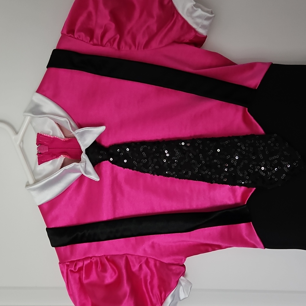 Weissman Fuchsia and Black Dance Costume with Sequin Tie Medium CHILD - Picture 2 of 8